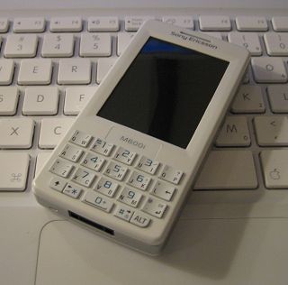 ericsson+m600i
